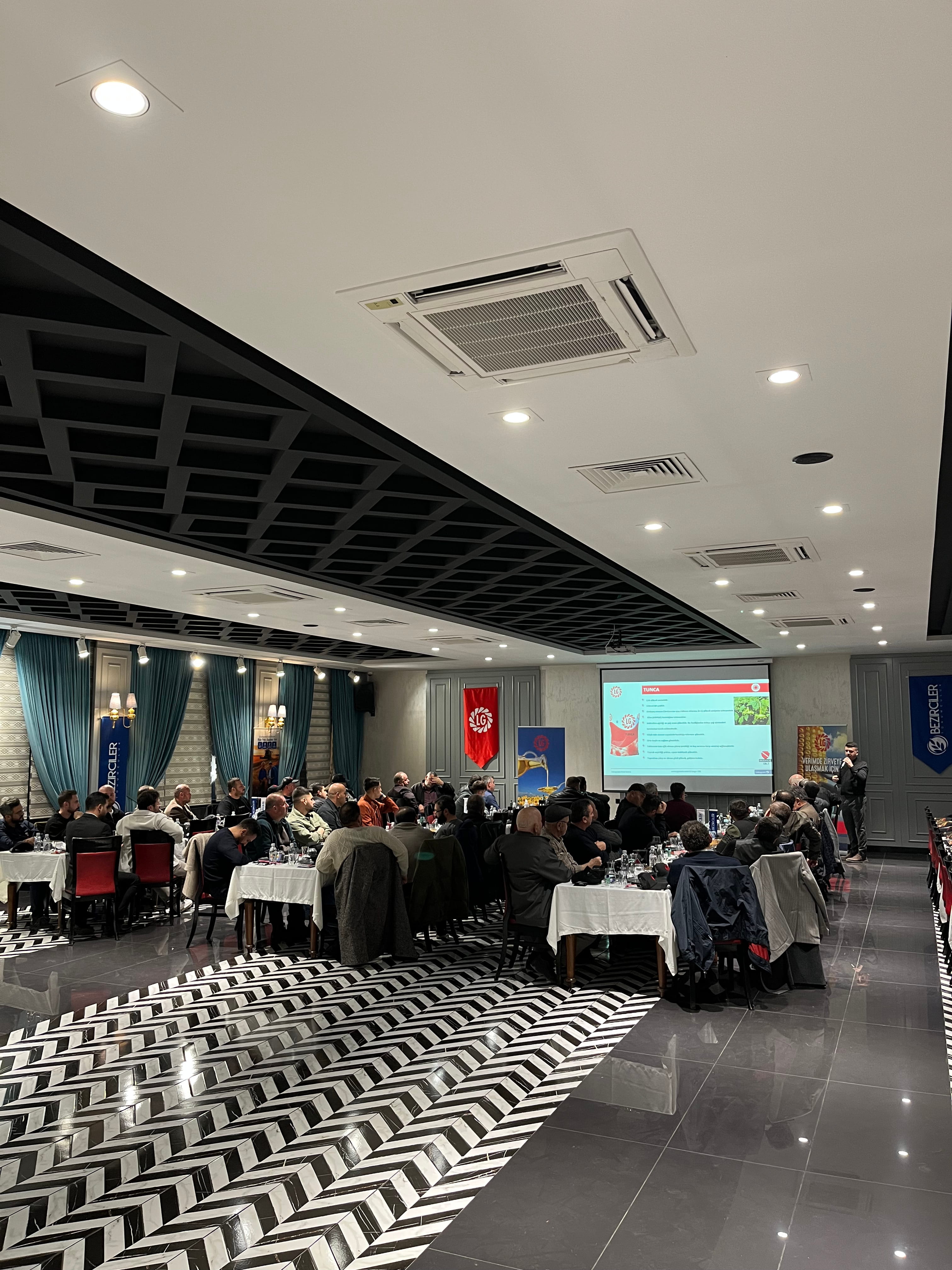 LG Türkiye Eşliğinde Üreticilerimizle Güzel Bir Akşamda Buluştuk